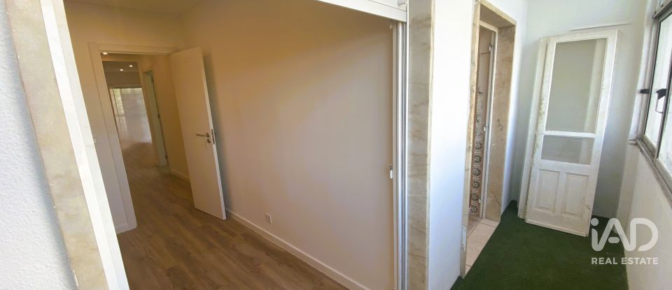 Apartamento T2 em Santa Iria de Azoia, São João da Talha e Bobadela de 62 m²