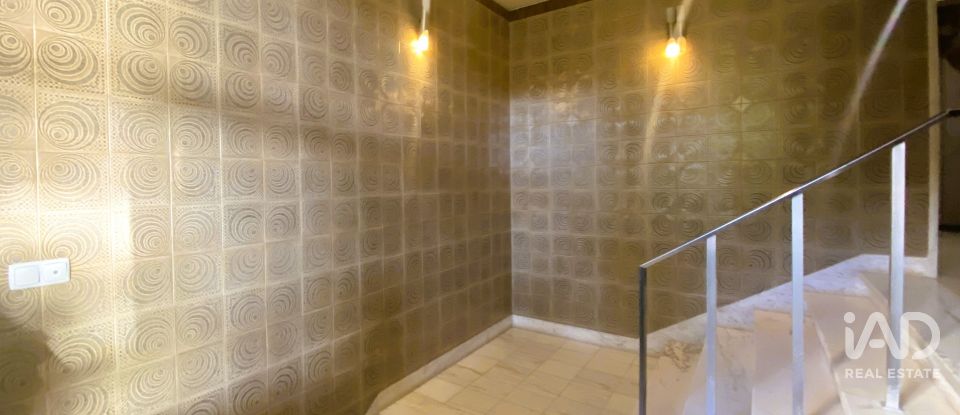 Apartamento T2 em Santa Iria de Azoia, São João da Talha e Bobadela de 62 m²