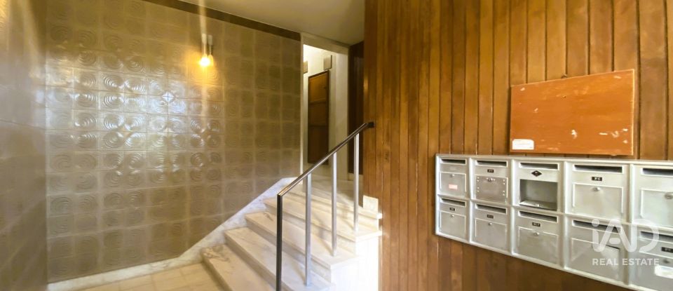 Apartamento T2 em Santa Iria de Azoia, São João da Talha e Bobadela de 62 m²