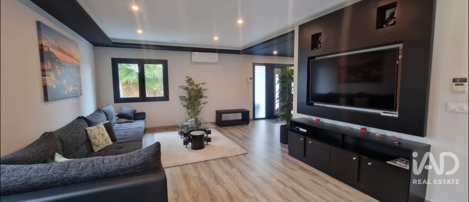 Moradia T4 em Caparica e Trafaria de 148 m²