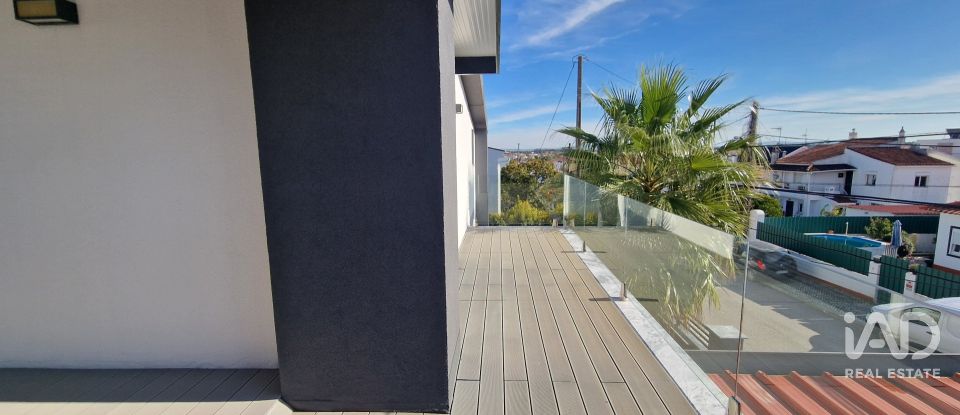 Moradia T4 em Caparica e Trafaria de 148 m²