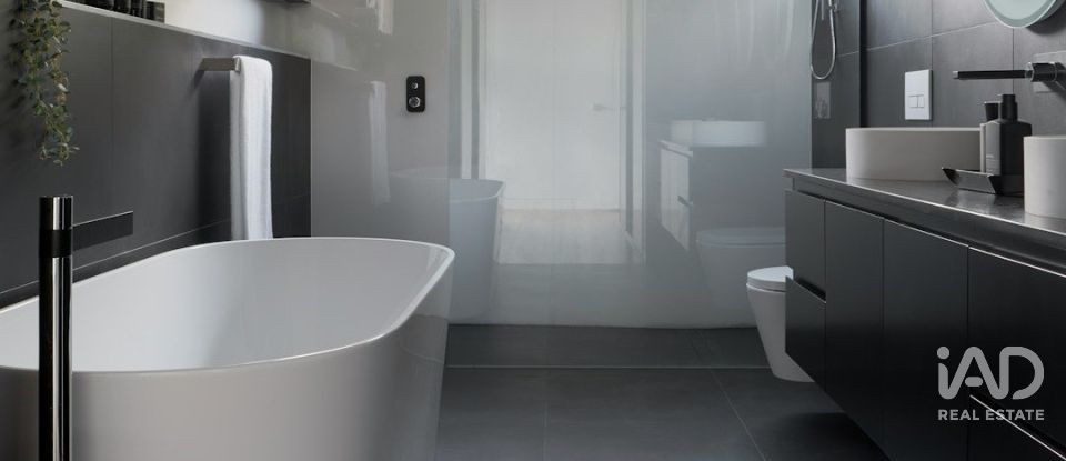 Apartamento T3 em Lordelo Do Ouro E Massarelos de 170 m²