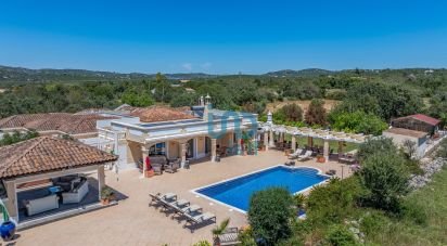 Farm T4 in Santa Bárbara de Nexe of 400 m²