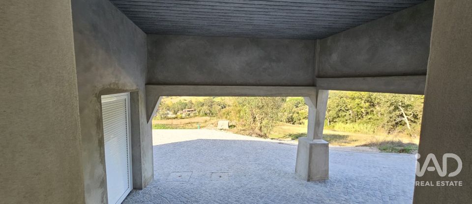 Moradia T3 em Cabreiros e Albergaria da Serra de 140 m²