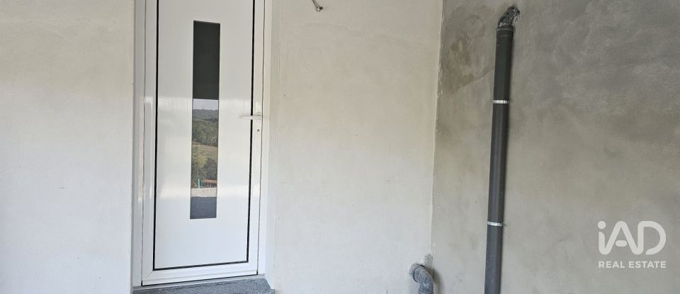 Moradia T3 em Cabreiros e Albergaria da Serra de 140 m²