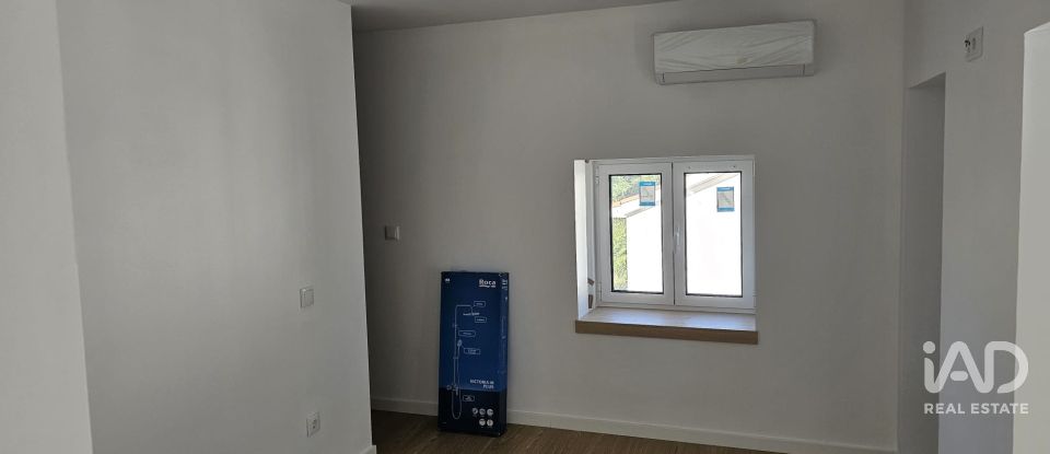 Moradia T3 em Cabreiros e Albergaria da Serra de 140 m²