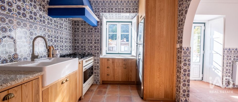 House T5 in Benfeita of 156 m²