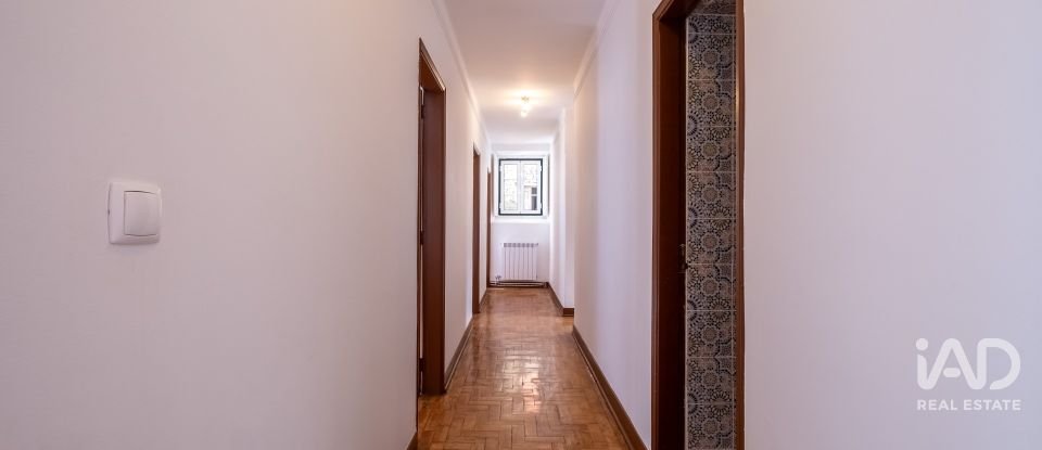 House T5 in Benfeita of 156 m²