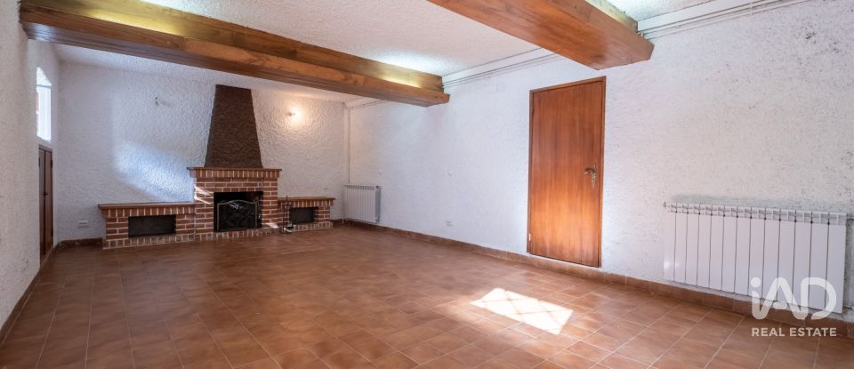 House T5 in Benfeita of 156 m²