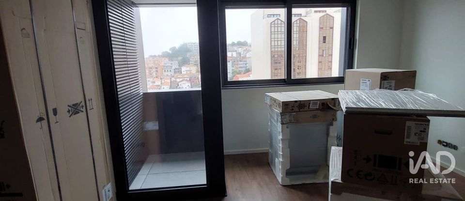 Apartamento T1 em Mafamude e Vilar do Paraíso de 58 m²