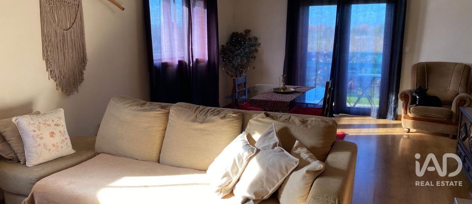 Moradia T3 em Bustos, Troviscal e Mamarrosa de 133 m²