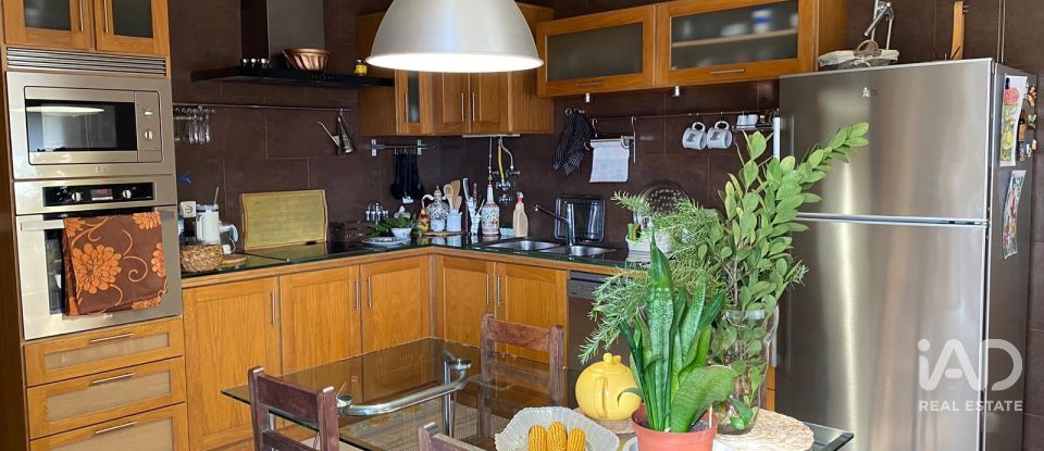 Moradia T3 em Bustos, Troviscal e Mamarrosa de 133 m²