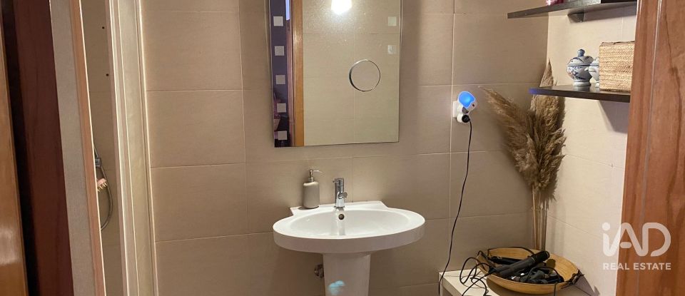 Moradia T3 em Bustos, Troviscal e Mamarrosa de 133 m²