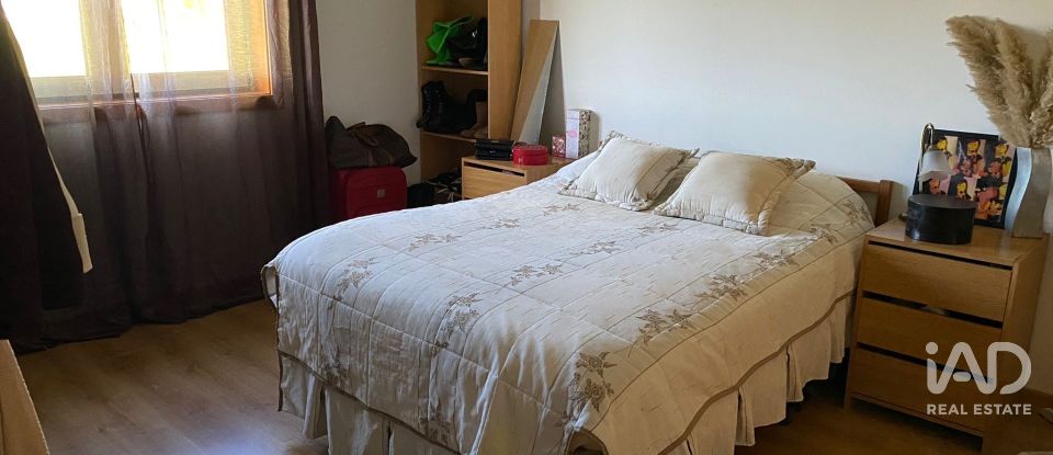 Moradia T3 em Bustos, Troviscal e Mamarrosa de 133 m²