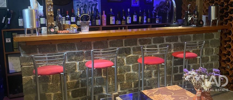 Moradia T3 em Bustos, Troviscal e Mamarrosa de 133 m²