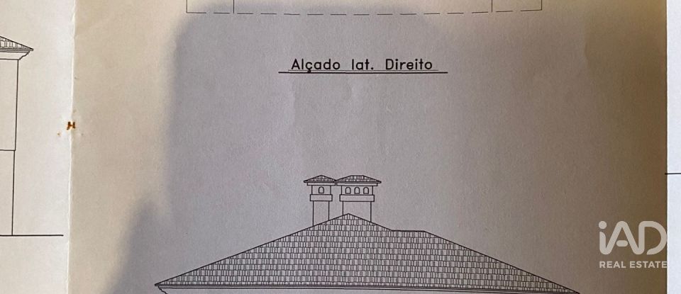 Moradia T3 em Bustos, Troviscal e Mamarrosa de 133 m²