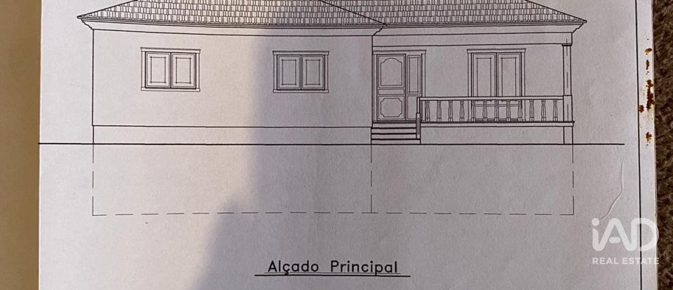 Moradia T3 em Bustos, Troviscal e Mamarrosa de 133 m²