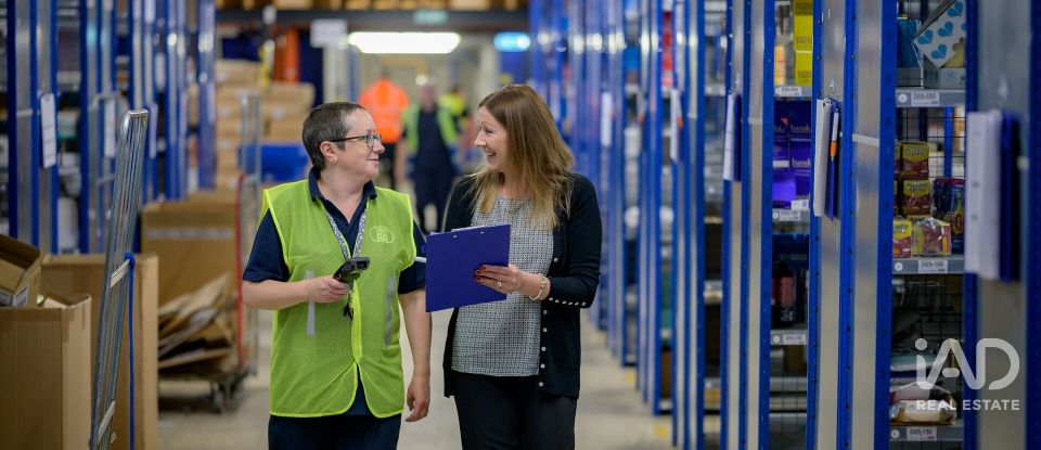 Hangar à Azinhaga de 591 m²