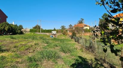 Terrain à bâtir à Campelos e Outeiro da Cabeça de 1 268 m²