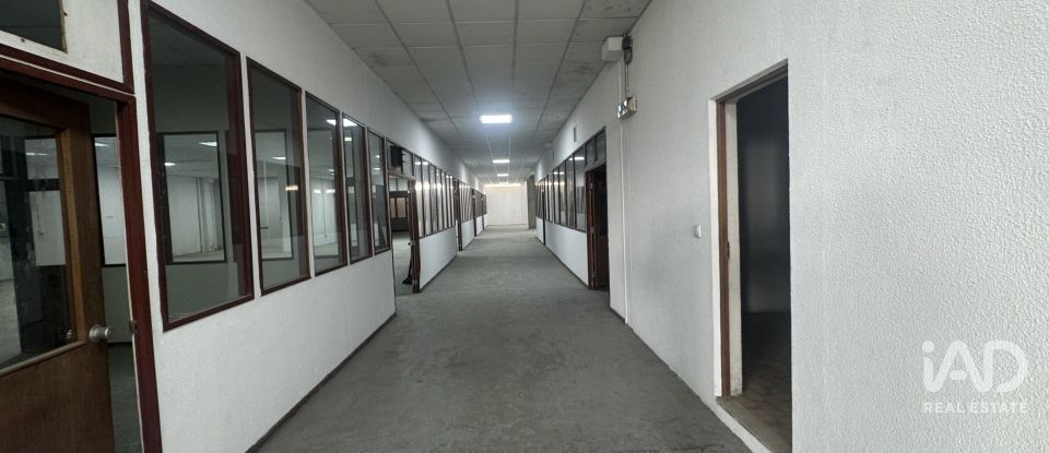 Hangar em Camarate, Unhos e Apelação de 2 150 m²