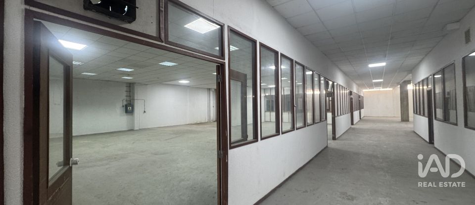 Hangar em Camarate, Unhos e Apelação de 2 150 m²