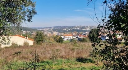Terrain à bâtir à Batalha de 555 m²