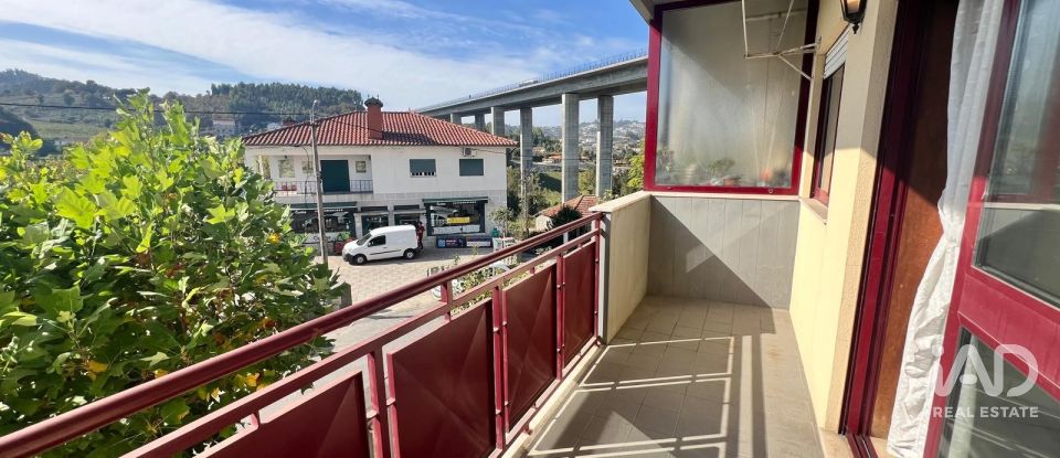 Apartamento T2 em Pedreira, Rande e Sernande de 86 m²