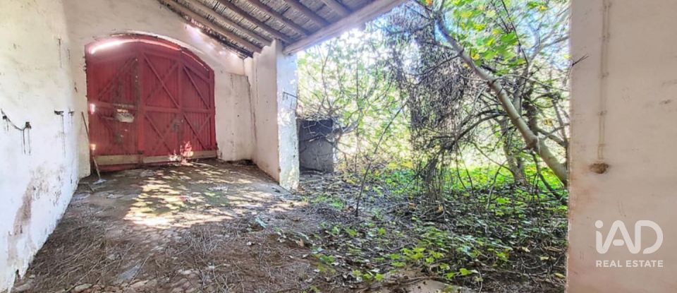 House T5 in Paderne of 160 m²