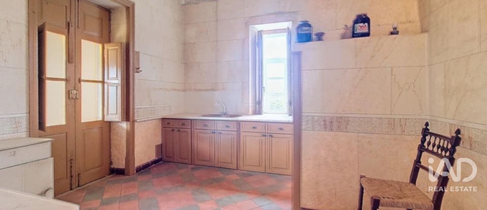 House T5 in Paderne of 160 m²