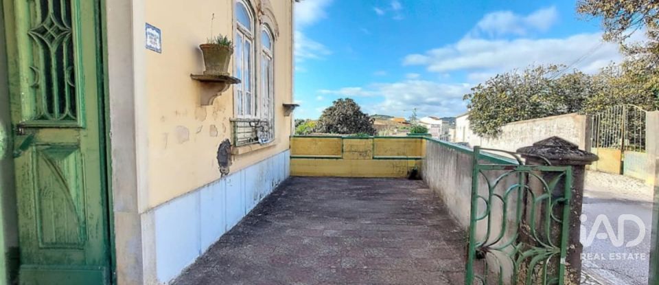 House T5 in Paderne of 160 m²