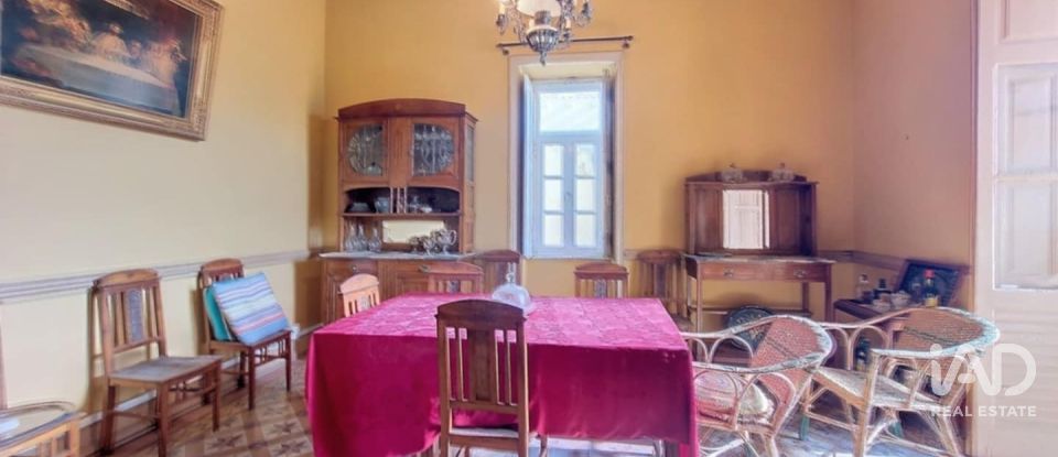 House T5 in Paderne of 160 m²