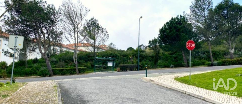 Terreno urbano em Queluz e Belas de 14 006 m²