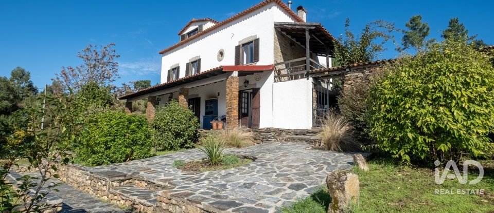 Quinta rural T5 em Beja (Salvador e Santa Maria da Feira) de 308 m²