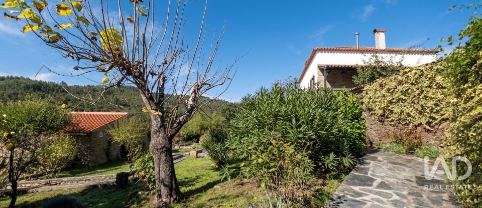 Quinta rural T5 em Beja (Salvador e Santa Maria da Feira) de 308 m²