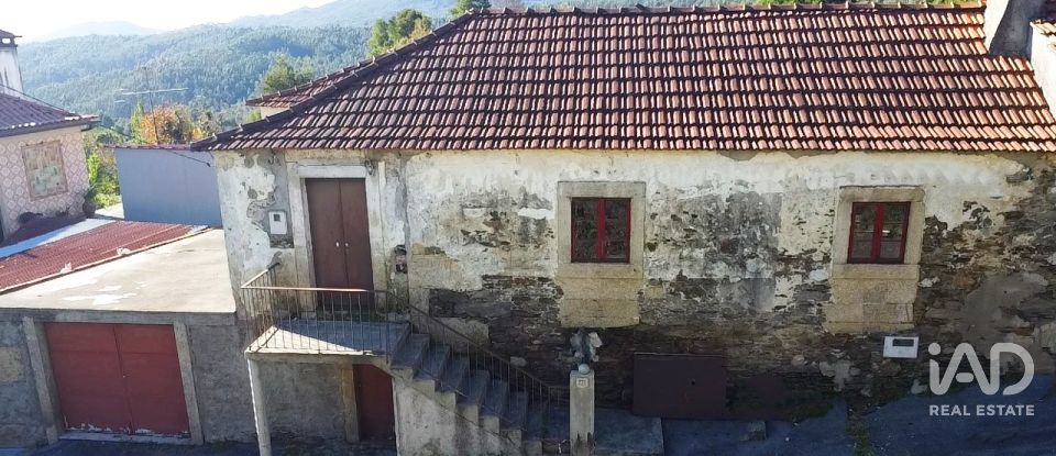 Moradia T2 em Nogueira, Meixedo e Vilar de Murteda de 101 m²