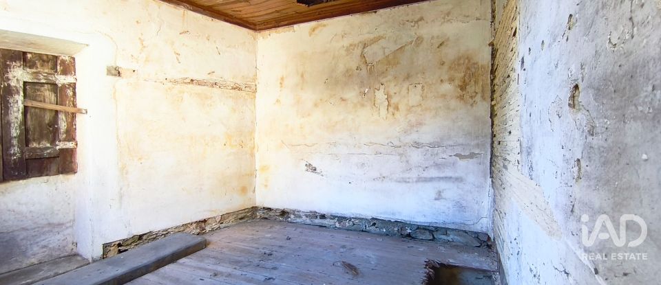 Moradia T2 em Nogueira, Meixedo e Vilar de Murteda de 101 m²