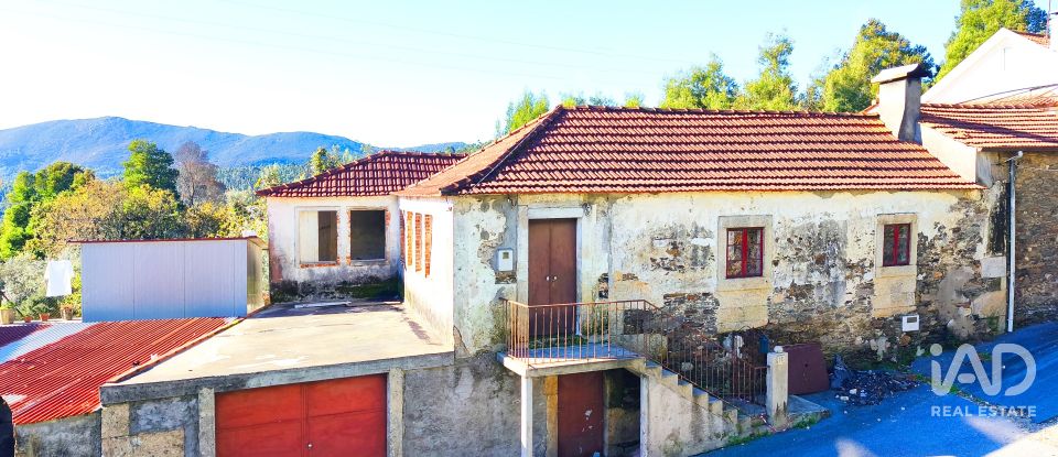 Moradia T2 em Nogueira, Meixedo e Vilar de Murteda de 101 m²