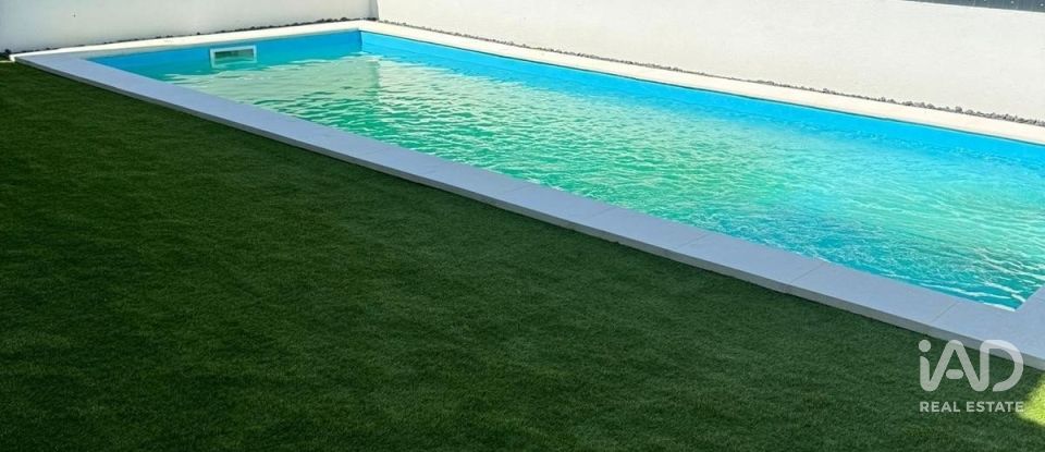 Moradia T3 em Sesimbra (Castelo) de 161 m²