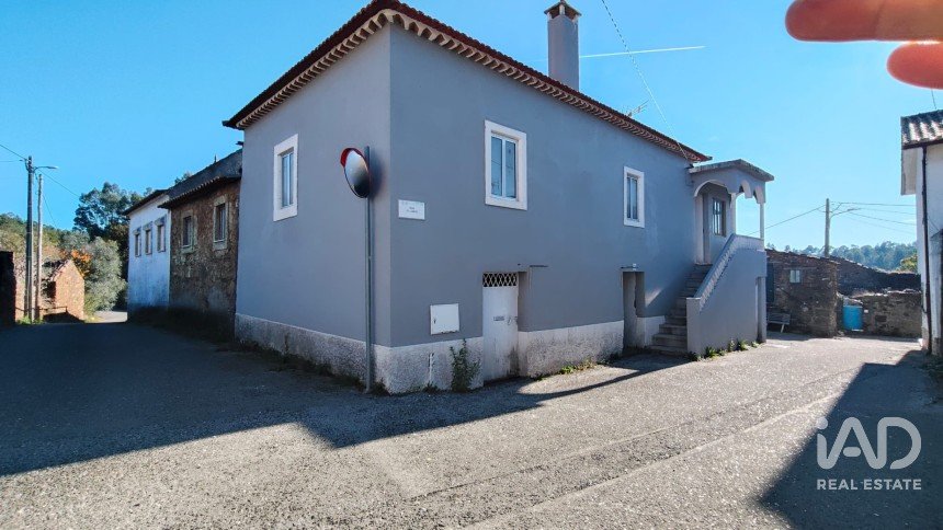 Maison T3 à Pedrógão Grande de 90 m²