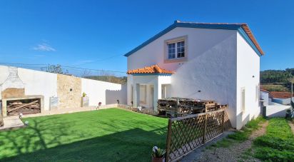 Maison T2 à Caldas da Rainha - Nossa Senhora do Pópulo, Coto e São Gregório de 166 m²