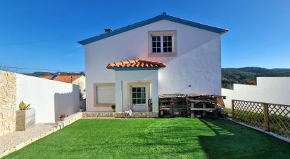 Maison T2 à Caldas da Rainha - Nossa Senhora do Pópulo, Coto e São Gregório de 166 m²