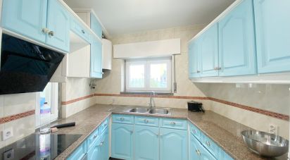 Maison T2 à São Domingos de Rana de 108 m²