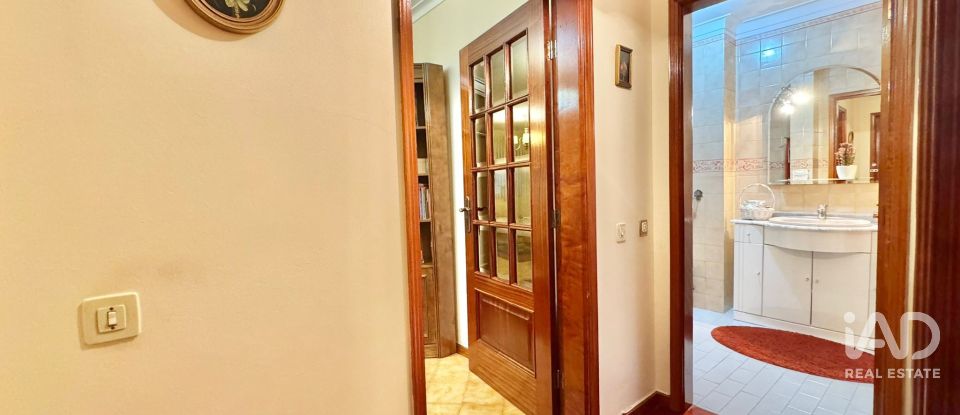 Apartamento T2 em Valença, Cristelo Covo e Arão de 90 m²