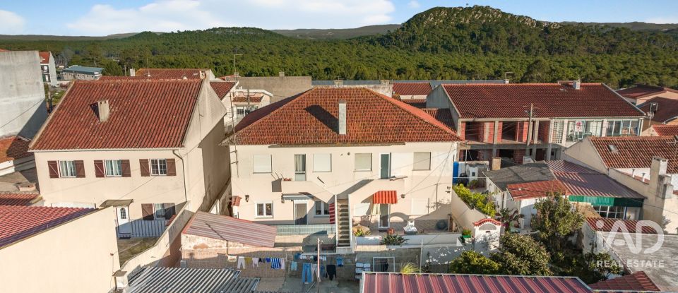 Apartamento T2 em Nazaré de 81 m²