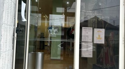 Boutique/Local commercial à Pedroso e Seixezelo de 186 m²