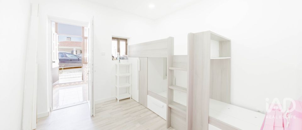 Lodge T4 in Aguda of 336 m²