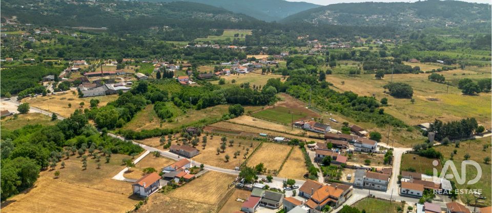 Lodge T4 in Aguda of 336 m²