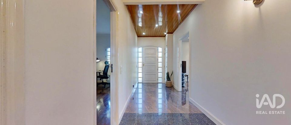 Cottage T5 in Canelas of 864 m²