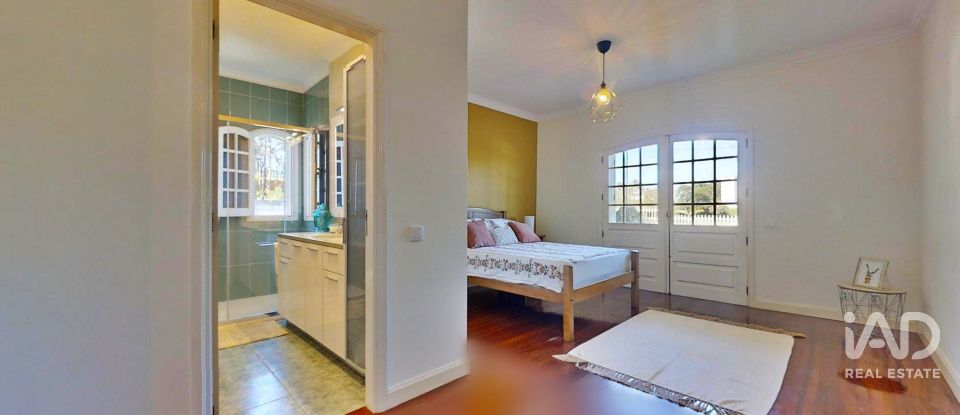 Cottage T5 in Canelas of 864 m²