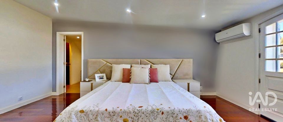 Cottage T5 in Canelas of 864 m²